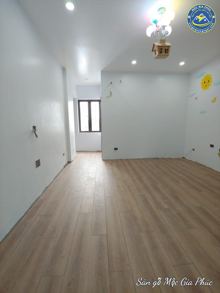 sàn gỗ công nghiệp nhập khẩu